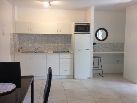 Chez Noosa Resort Motel - St Kilda Accommodation 5