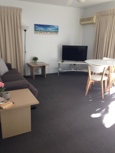 Chez Noosa Resort Motel - St Kilda Accommodation 1
