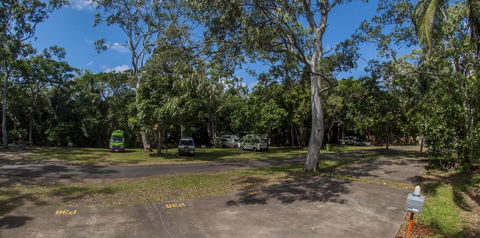 Nomads Airlie Beach - St Kilda Accommodation 43