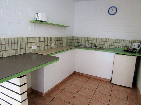 Nomads Airlie Beach - St Kilda Accommodation 32