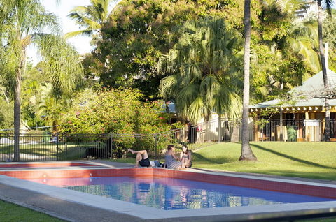 Nomads Airlie Beach - St Kilda Accommodation 38