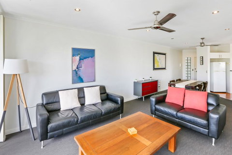 On The Beach Apartments - St Kilda Accommodation 5