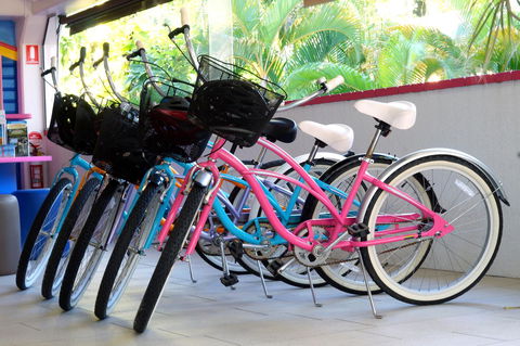 By The Sea Port Douglas - St Kilda Accommodation 6