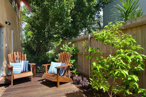 Jolly Roger's Beach House - St Kilda Accommodation 11