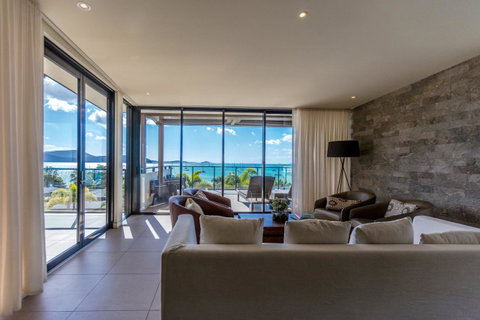Mirage Whitsundays - St Kilda Accommodation 22