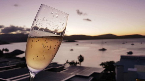 Mirage Whitsundays - St Kilda Accommodation 26