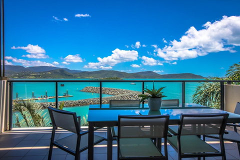 Mirage Whitsundays - St Kilda Accommodation 0