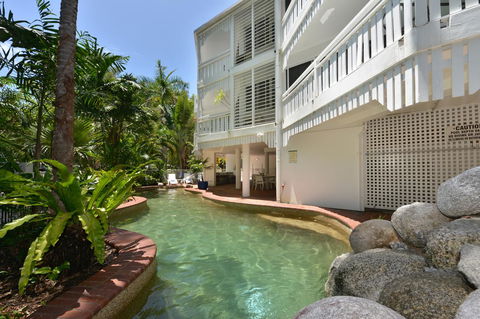 The White House Port Douglas - St Kilda Accommodation 18