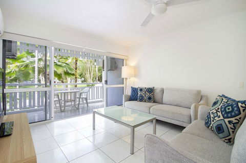 The White House Port Douglas - St Kilda Accommodation 27