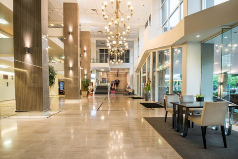 Pacific Hotel Cairns - St Kilda Accommodation 8