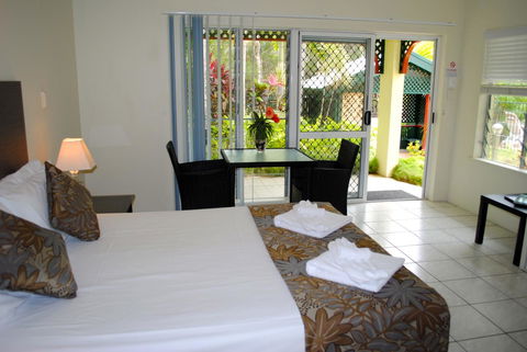 The Port Douglas Queenslander - St Kilda Accommodation 42