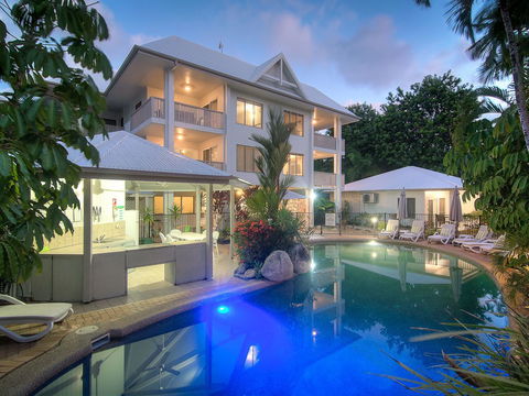 The Port Douglas Queenslander - St Kilda Accommodation 0