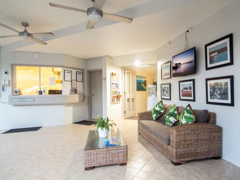 The Port Douglas Queenslander - St Kilda Accommodation 23