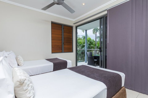 Sea Point On Trinity Beach - St Kilda Accommodation 10