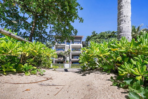 Sea Point On Trinity Beach - St Kilda Accommodation 9