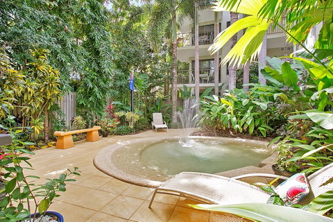 Sea Point On Trinity Beach - St Kilda Accommodation 31