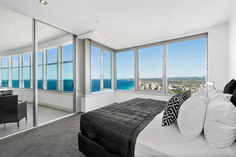 Q1 Resort & Spa - Official - St Kilda Accommodation 35