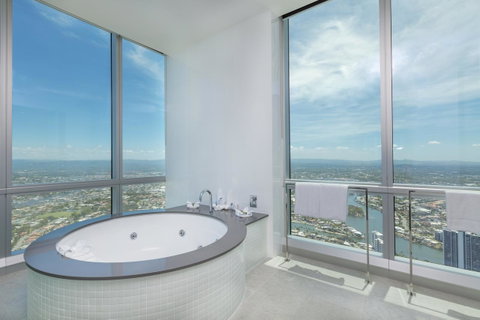 Q1 Resort & Spa - Official - St Kilda Accommodation 28