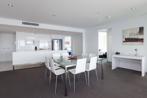 Q1 Resort & Spa - Official - St Kilda Accommodation 36
