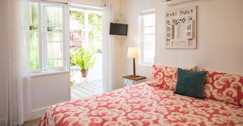 Jamaica Beach House - St Kilda Accommodation 13