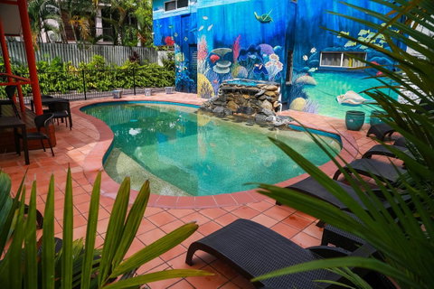 Port Douglas Motel - St Kilda Accommodation 0