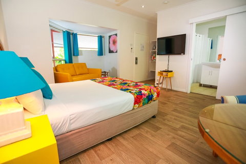 Port Douglas Motel - St Kilda Accommodation 18