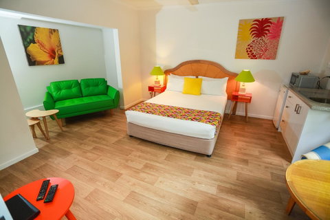 Port Douglas Motel - St Kilda Accommodation 15