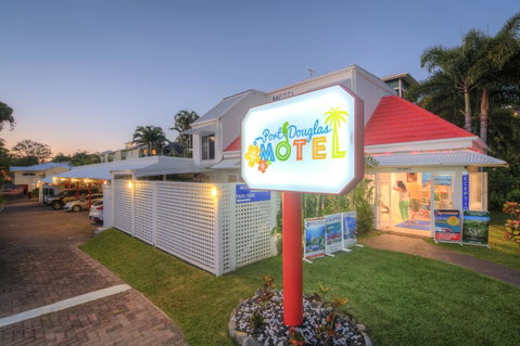 Port Douglas Motel - St Kilda Accommodation 44