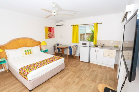 Port Douglas Motel - St Kilda Accommodation 22