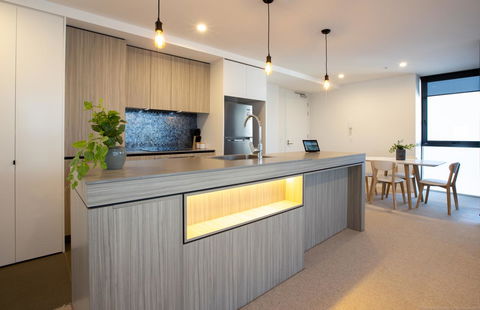 Qube Broadbeach - St Kilda Accommodation 12