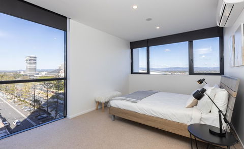 Qube Broadbeach - St Kilda Accommodation 7