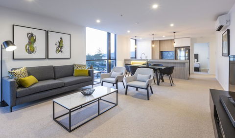 Qube Broadbeach - St Kilda Accommodation 37