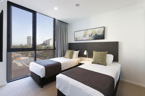Qube Broadbeach - St Kilda Accommodation 44