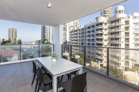 Qube Broadbeach - St Kilda Accommodation 41