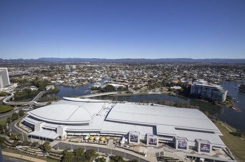 Qube Broadbeach - St Kilda Accommodation 4