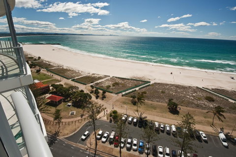 Reflections Tower Two - St Kilda Accommodation 9