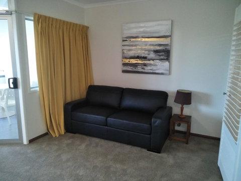 Airlie Seaview Apartments - St Kilda Accommodation 14