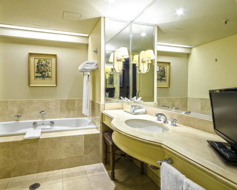 Stamford Plaza Brisbane - St Kilda Accommodation 10