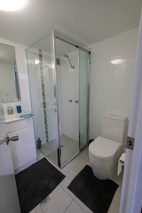 Sanctuary Beach Retreat - St Kilda Accommodation 3