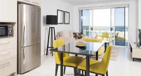 Riviera Mackay - St Kilda Accommodation 4