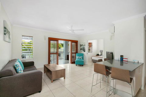 Mantra Aqueous On Port - St Kilda Accommodation 15