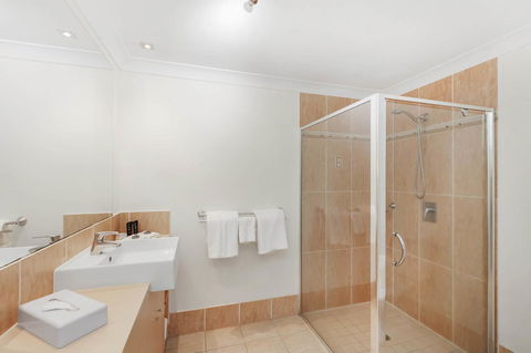 Mantra Aqueous On Port - St Kilda Accommodation 14