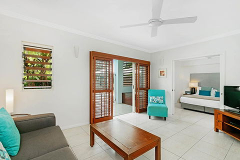 Mantra Aqueous On Port - St Kilda Accommodation 1