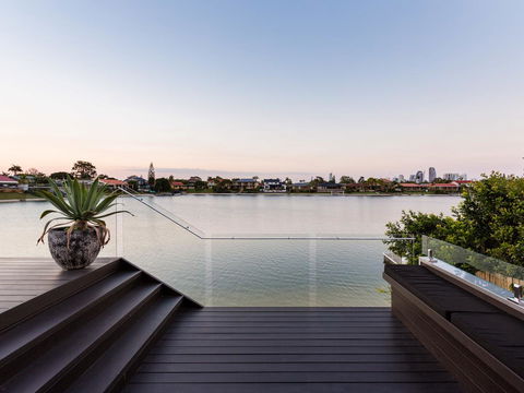 Rumrunner Resort - St Kilda Accommodation 12