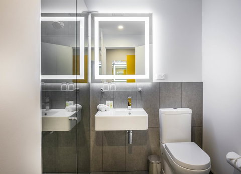 Ibis Styles Brisbane Elizabeth Street - St Kilda Accommodation 7