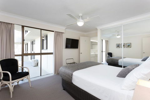 Capricornia Apartments - St Kilda Accommodation 1