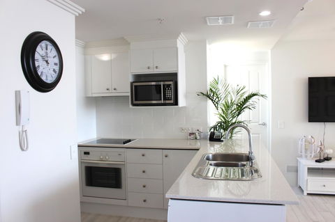 Crystal Bay On The Broadwater - St Kilda Accommodation 12