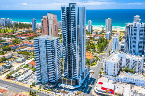 Qube Broadbeach Ocean View Apartments - St Kilda Accommodation 0