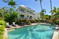 Seascape Holidays - Tropical Reef Apartments