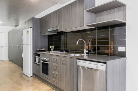 Direct Collective - Pavilion And Governor On Brookes - St Kilda Accommodation 6